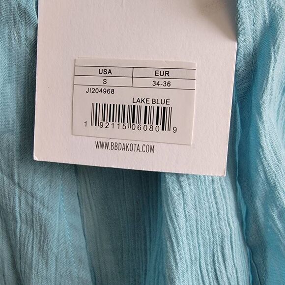 Jack BB Dakota Top Size Small Lake Blue Malia Front Tie Crop NWT - Picture 6 of 6